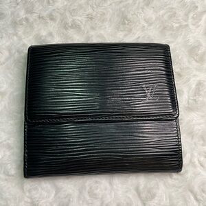 Louis Vuitton Black Epi Elise Trifold Wallet 🖤